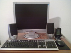 Sistem Davio-Blade V2 + Monitor Philips 21&amp;quot; + Tastatura gamer si mouse + boxe Philips foto