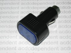 Voltmetru digital priza bricheta auto indicator voltaj monitorizare stare baterie afisaj LED foto