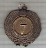 C536 Medalie FAR POST (Club de Fotbal)-marime42X48 mm, gr.aprox.22 gr.-starea care se vede