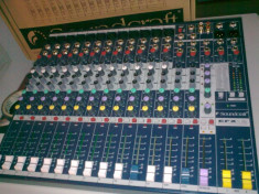 mixer Soundcraft FX12 ca nou 370 euro foto