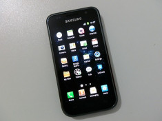 Samsung GALAXY S1 i9000 liber pt orice retea Sistem de operare Android display capacitiv de 4inch camera 5mpx filmare HD wifi 3G GPS TRANSPORT GRATUIT foto