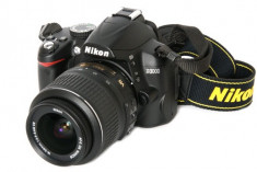 Camera foto Nikon D3000 Kit complet, obiectiv Nikkor 18-55mm, obiectiv Nikkor 55-200mm foto