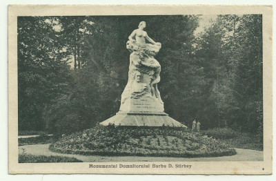 Ramnicul Valcea : Monumentul domnitorului Barbu D.Stirbey - 1926 foto