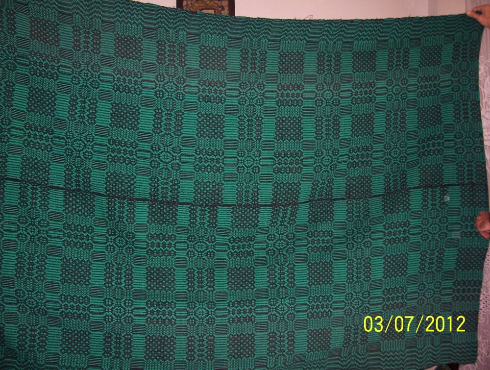 Monday Omitted nitrogen Covor din lana traditional autentic taranesc, tesut manual la razboi, cu  model geometric verde, Ardeal/ Transilvania-Alba, 1950 | Okazii.ro