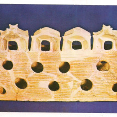carte postala(ilustrata)-ARHEOLOGIE-Reprezentarea miniaturala a sanctuarului de la Cascioarele jud Giurgiu