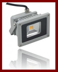 Proiector Reflector LED SMD putere 10W alimentare 12V CU LENTILA CONVEXA ALB rece, 750 lumeni. foto