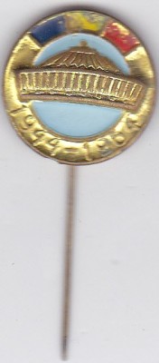 Insigna aniversrara 1944-1964 Romania foto
