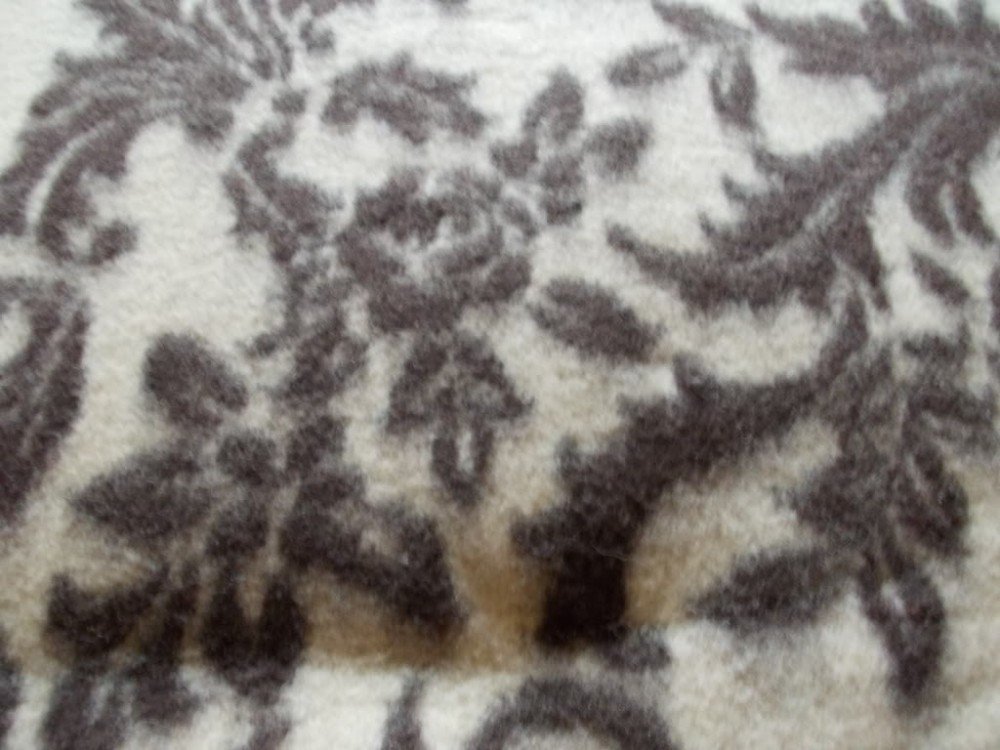 Patura lana CISNADIE / Patura lana 100% / Patura noua din lana oaie |  arhiva Okazii.ro