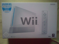 Nintendo Wii +Wii Fit+2 telecomenzi+2 nunchuck+2 microfoane+5 jocuri foto