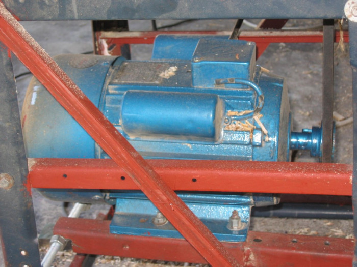 Vand Motor Electric 220v vand motor electric 4kw 3000rot min 220v 250ron Vand Motor Electric 220v vand motor electric 4kw 3000rot min 220v 250ron