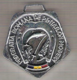 C177 Medalie PENTATLON - CAMP. REP. BIATLON MODERN 1985 -marime circa 60x64 mm - aprox. 21 gr -starea care se vede