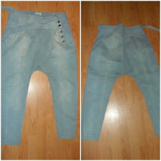 Blugi cu turul lasat dama super frumosi marca Pull&amp;amp;amp;amp;Bear , marimea : eur 38 , mex 28 :) aproape noi si in stare perfecta ! foto