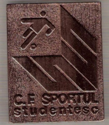 C194 Medalie Fotbal - C.F. SPORTUL STUDENTESC -FONDAT 1916 -marime circa 75X60 mm - aprox. 46 gr -starea care se vede foto