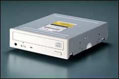 VAND CD-RW TEAC W552G-A95 foto