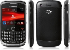 Vand urgent BlackBerry 9300 Curve 3G stare impecabila . Transport Gratuit . Functioneaza in orice retea. foto