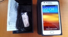 Samsung Galaxy S2 Alb(White) ,liber de retea foto