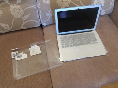 MacBook AIR 13, 3 inch, i5 , 128 SSD, Intel HD 4000 ! Model 2012 ! - 200 ron reducere de BLACK FRIDAY !! foto