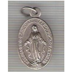 C245 Medalie veche(medalion) -religioasa -catolica -1830-marime circa15X26mm-aprox.5gr -starea care se vede