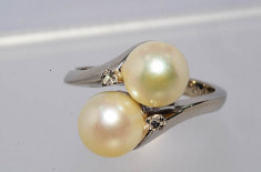 . Inel aur alb 14k cu perle si diamante de la KIMBERLY .5,1gr foto