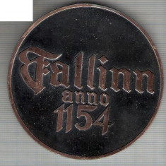 C276 Medalie Tallinn anno 1154 -cutie de carton, suport interior din lemn -marime circa 79mm -aprox.140gr-starea care se vede