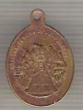 C243 Medalie veche(medalion) -religioasa -iconita -catolica -marime circa15X22mm-aprox.2gr -starea care se vede