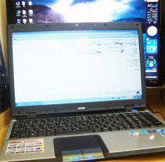 Vand Laptop MSI-CR500 foto