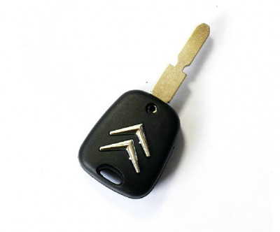 Carcasa cheie Citroen 2 butoane lama NE78 emblema metal foto
