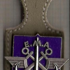 C345 Medalie(insigna) Statul Major al Armatei Franceze -E.M.A.-superba -marime cca 95X(41x46) mm, greutatea aprox 27 gr. -starea care se vede