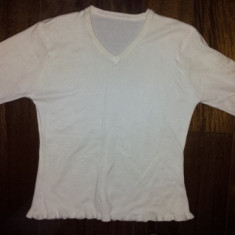 Bluza gen pulover alb, spre culoarea untului, fete 8-10 ani, ca nou