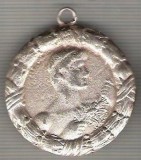 C380 Medalie SPORTIVA ? -ESTA-SUN 1935 -marime cca 37x42 mm, gr. aprox 23 gr. -starea care se vede