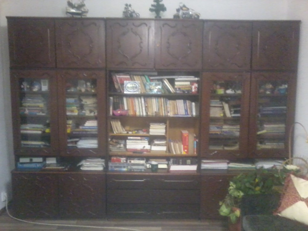 Vand mobila "biblioteca"pentru sufragerie | Okazii.ro
