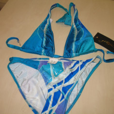 Vand costum de baie VICTORIA"S SECRET pret pe eticheta 178$ OFERTA SUPER