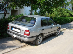 Nissan sunny 2.0D din 1994 foto