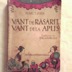 Vant de rasarit:Vant de la Apus-Pearl S Buck