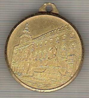 C505 Medalie sportiva -Bologna -Italia -marime 34x38 mm,gr.aprox.14 gr.-starea care se vede foto