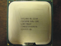 Procesor Intel Dual-Core E2180 2.0 GHz 1Mb cache FSB-800 socket 775 model SLA8Y foto