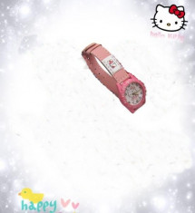 FRUMOS CEAS HELLO KITTY, QUARTZ, UN MODEL FOARTE ORIGINAL, IDEAL PENTRU FETITE MODERNE, LIVRARE GRATUITA foto