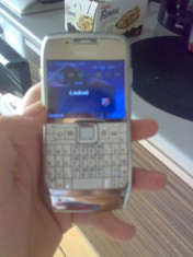 Vand Nokia E71 replica foto