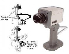 Camerea falsa de supraveghere cu senzor de miscare si led , dummy camera video/security camera/antifurt/securitate Nou! foto