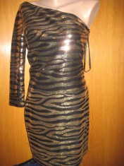 ROCHIE DE OCAZIE EFECT CUPAIETE foto
