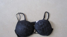 Sutien negru Victoria&amp;#039;s Secret 36B foto