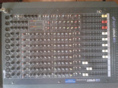 MIxer SoundCraft foto