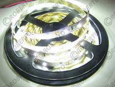 Banda LED flexibila, rola 5m, 300 leduri SMD 3528, autoadeziva, de interior foto