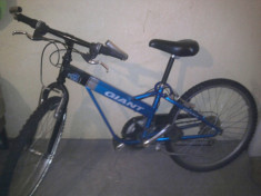 Vand bicicleta Giant piese originale foto