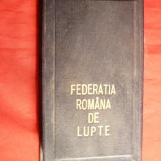 Cutie pt. Medalii -Federatia Romana de Lupte