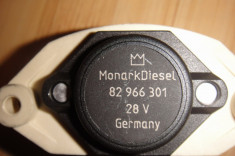 Vand regulator (releu incarcare) alternator nou 24V foto