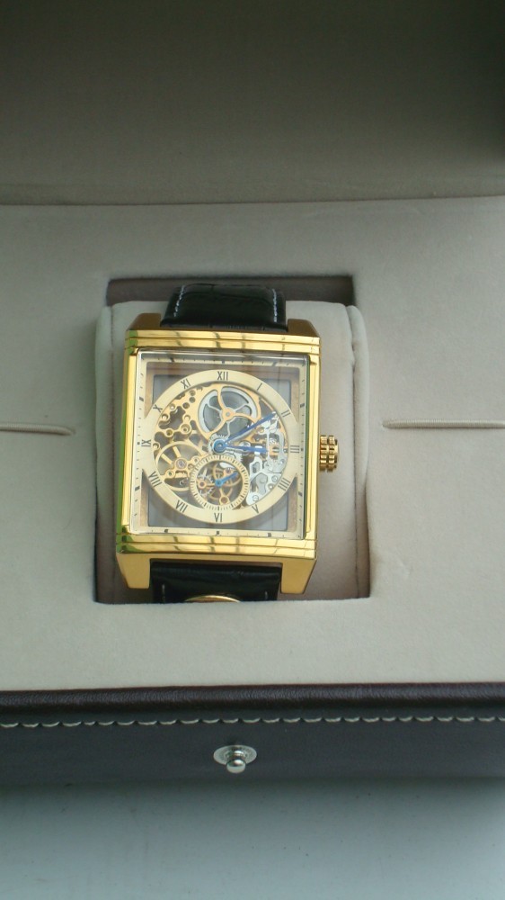 Ceas Hugo von Eyck model HE 114-272 arhiva