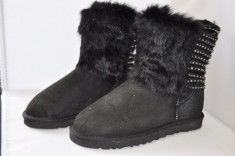 CIZME UGG AUSTRALIA - NEGRE CU STRASURI !!! cadoul ideal foto