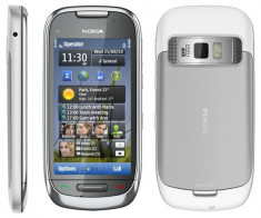 Vand smartphone Nokia C7 Astound - Stare Excelenta/Super Pret-Negociabil ! foto
