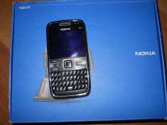 Nokia E72 + Carkit (Car Holder + incarcator de masina) foto